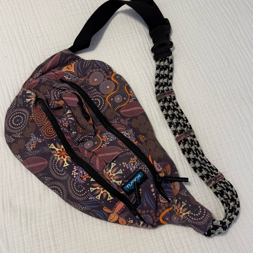 Kavu Colorful Patterned Sling Bag
